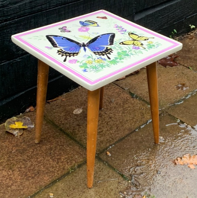 Vintage small side table 50s 60s Kleinmobel tile top butterflies rockabilly