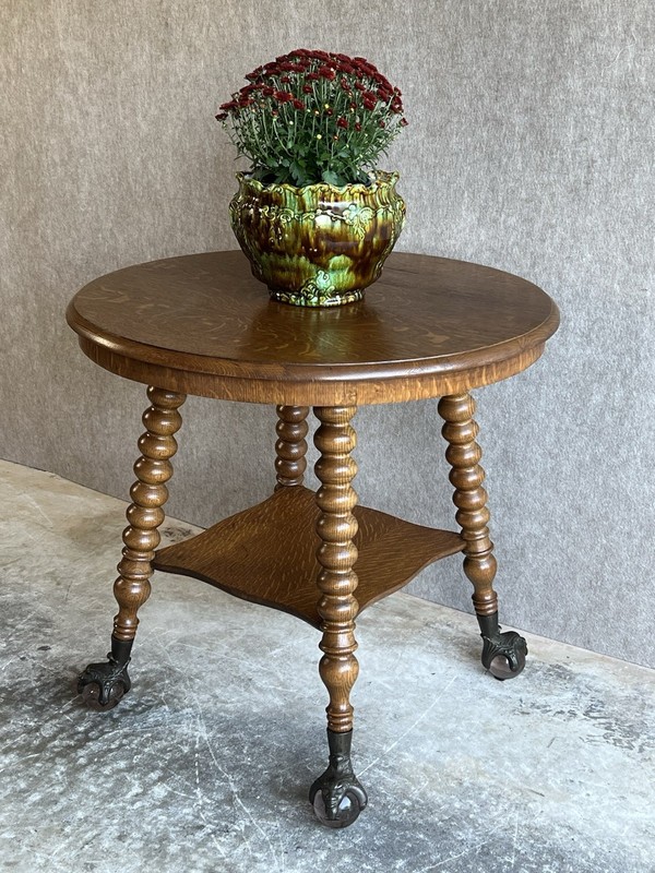 Victorian Oak Parlor Or Foyer Center Table W/ Green Man Glass Ball & Claw Feet