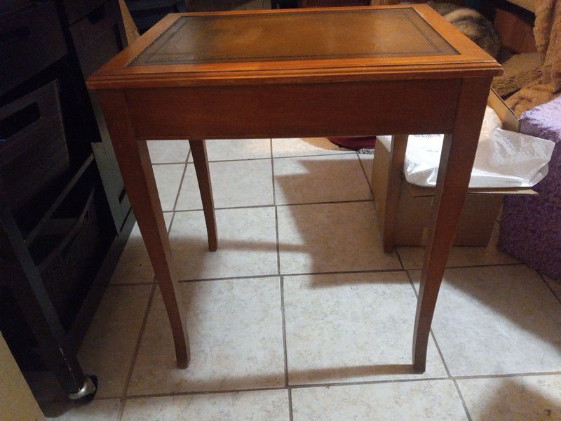 Vintage Mahogany Leather Top Nesting Table Federal English Regency gallery