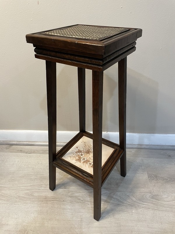 Vintage Two Tier Italy Tile & Wicker Rattan Plant Stand Side Accent Table Rare gallery