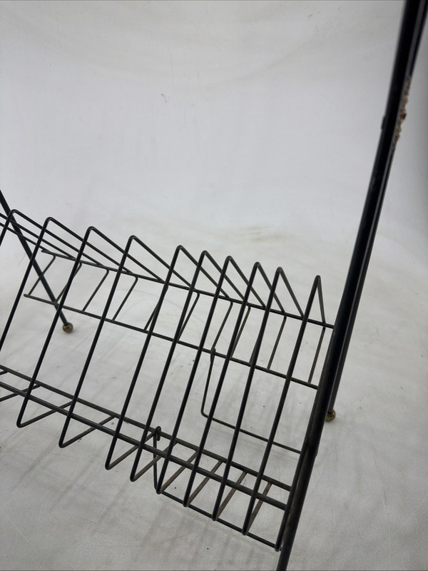 VTG MCM Mid Century Modern Black Metal Wire Magazine Record Rack Table gallery