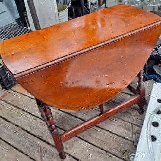 Vintage Oval French Country Cottage Drop Leaf Gate Leg Table