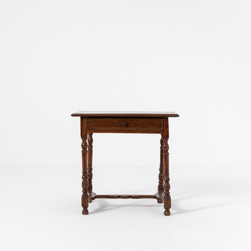 Late 17th Century Walnut Welsh Tavern Table