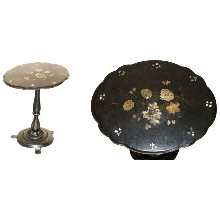 ANTIQUE REGENCY 1810 BLACK LACQUERED MOTHER OF PEARL INLAID OCCASIONAL TABLE