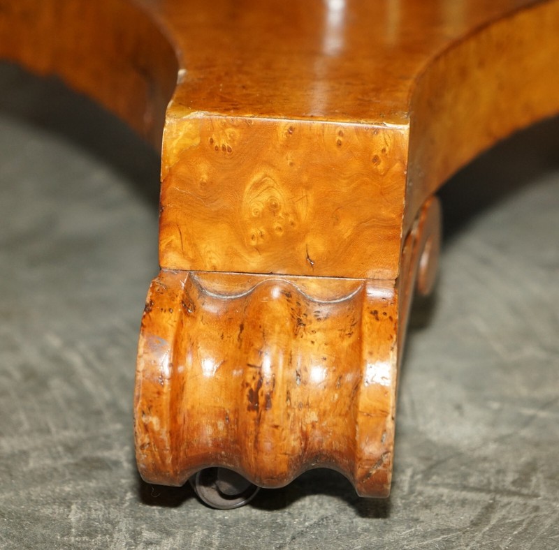EXQUISITE IMPORTANT BURR WALNUT TILT TOP DINING OCCASIONAL TABLE STUNNING BASE gallery