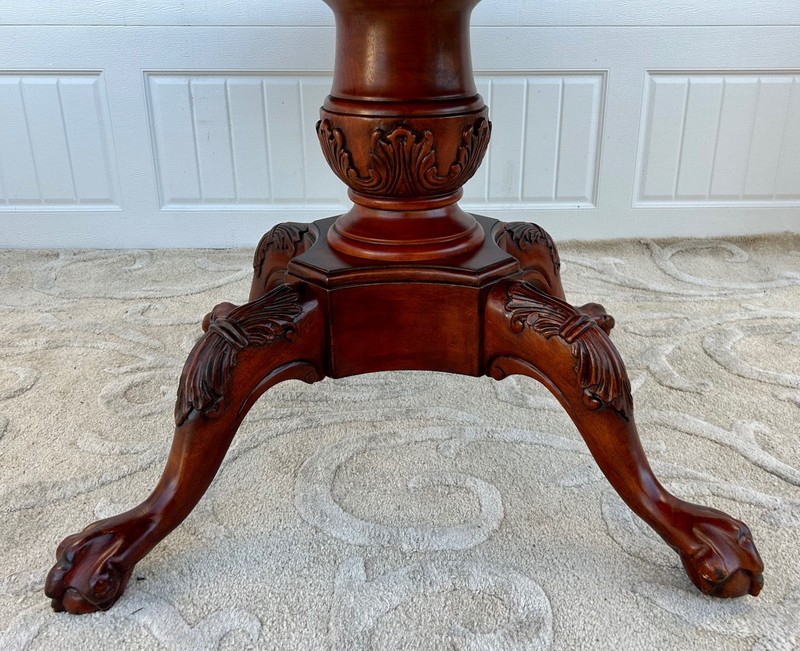 VTG. Carved Banded Inlaid Mahogany Regency Style Round Dining Table gallery