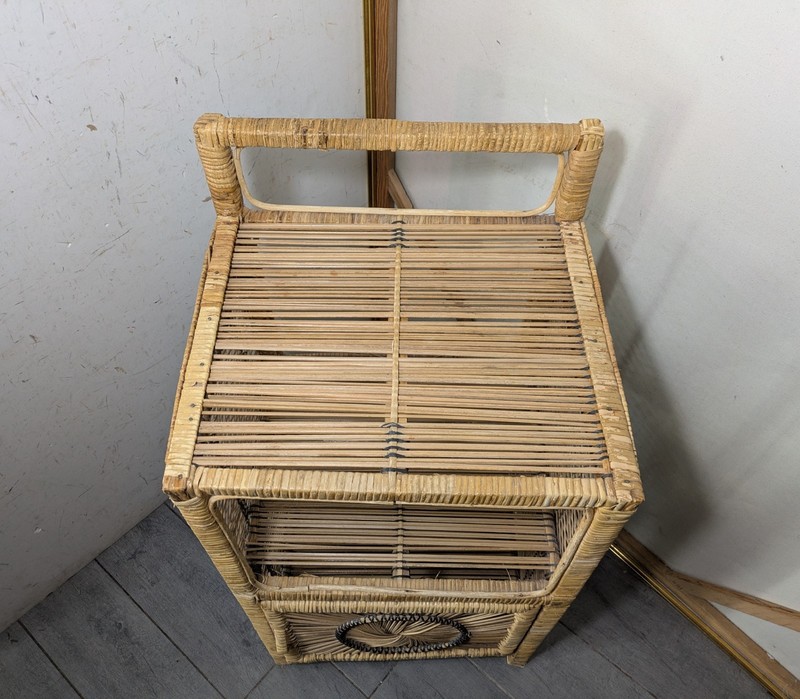 Vintage Peacock Wicker Rattan Table Nightstand Boho Chic Coastal Sunburst MCM V7 gallery