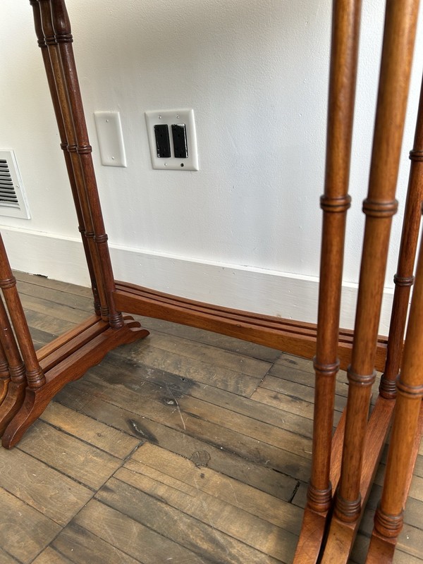 Antique Edwardian Style Mahogany Nesting Stacking Side Tables Set of 3 gallery