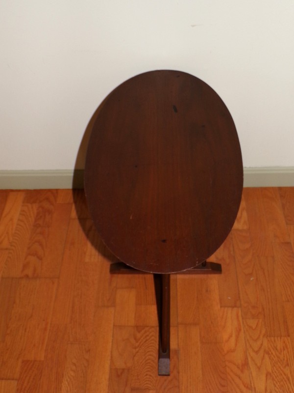 Vintage Mid Century Walnut Oval Surfboard Cocktail Table Spindle Side Table gallery