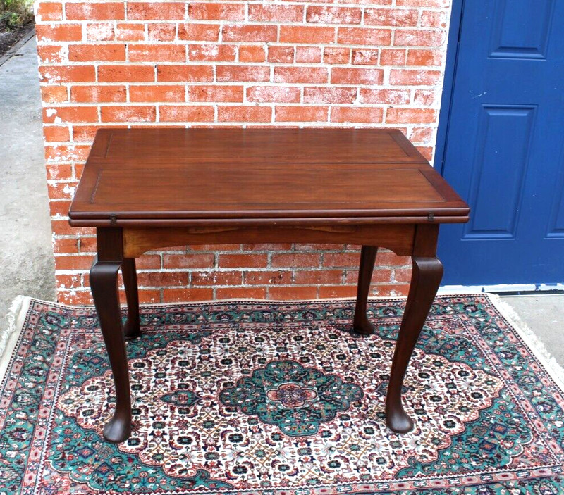 English Antique Mahogany Fold Leaf William & Mary Style Game Table