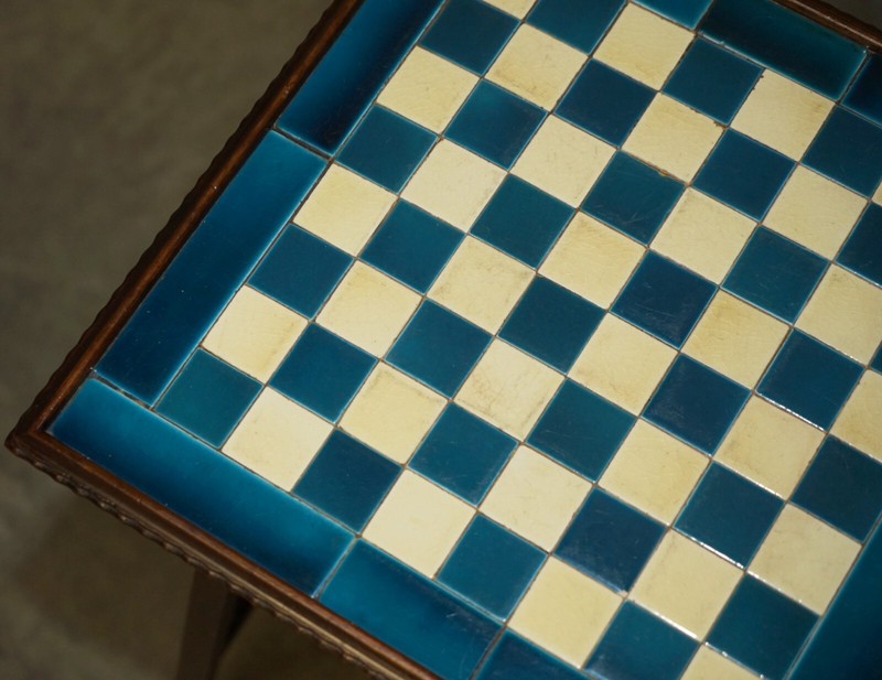 ANTIQUE VICTORIAN AESTHETIC MOVEMENT STYLE TILED TOP CHESSBOARD CHESS TABLE gallery