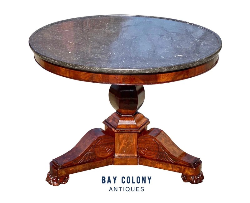 19TH C ANTIQUE MAHOGANY ROUND EMPIRE PARLOR TABLE WITH ONYX DISH TOP