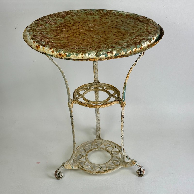 19th Century French Wrought Iron Round Guéridon / Bistro Table