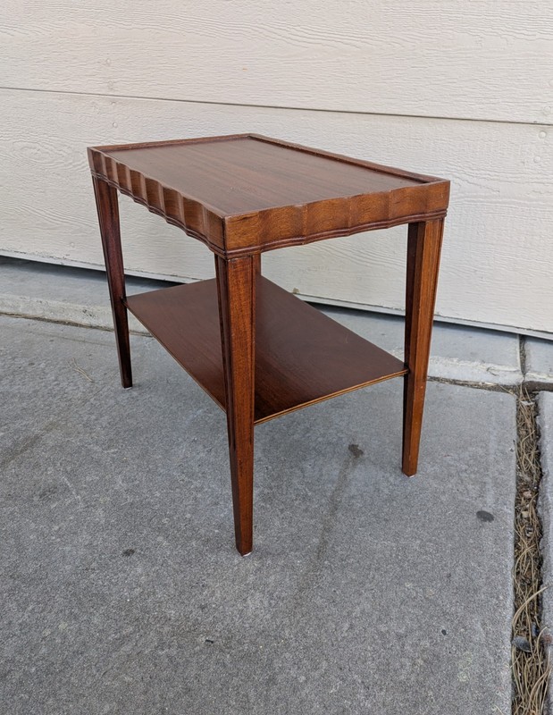 Vintage Mahogany 2-Tier Side Table Scalloped Edge Pie Crust Georgian Chippendale gallery