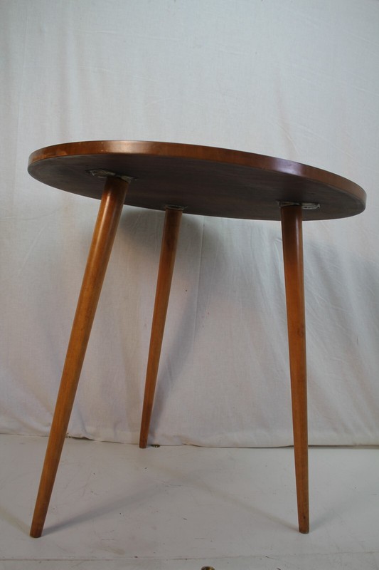 Mid-century American Modern Maple Center Table Bookmatch Finish gallery