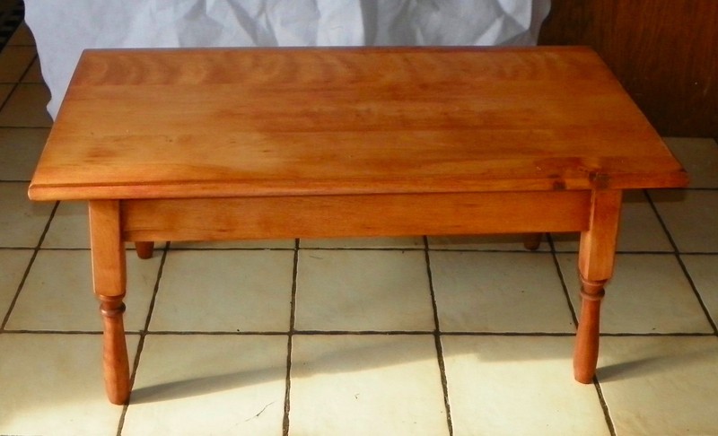 Mid Century Heywood Wakefield Maple/Birch Coffee Table (CT-263)