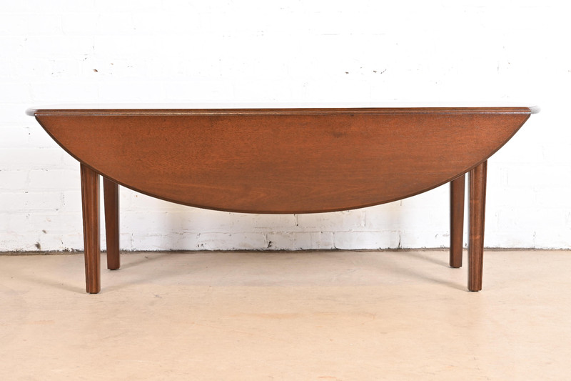 Kittinger American Colonial Mahogany Drop Leaf Coffee Table, Newly Refinished gallery