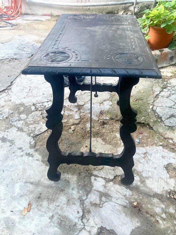 mesa bargueña
