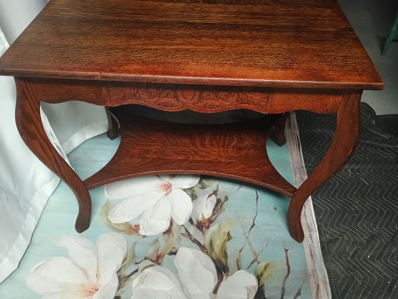 Antique tiger oak libary table w/ drawer & shelf below 36"L 24"W 29"H gallery