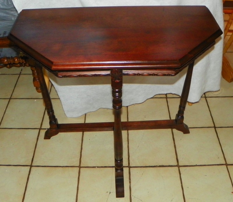 Solid Cherry Entry Table / Demilune Table (ENT35)