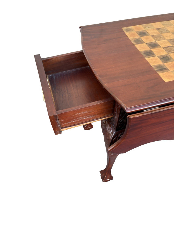 67076 Fancy Chippendale Mahogany Dropside Chess Checkers Game Table Lamp Stand gallery