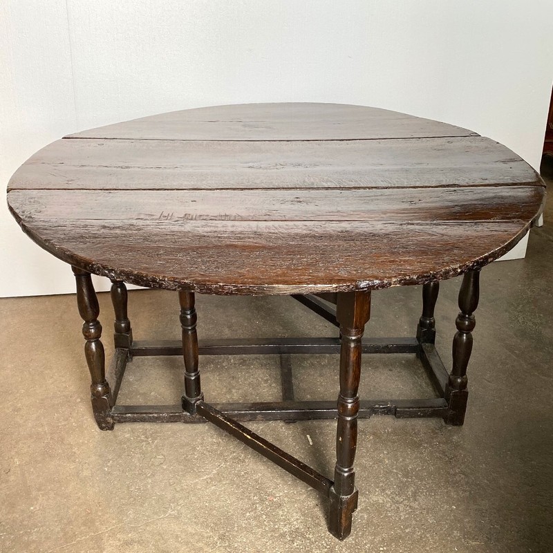 Antique English William & Mary Oak Drop-Leaf Double Gateleg Table c. 1700 gallery