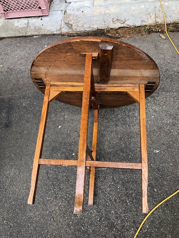 Antique Arts & Crafts Folding Oak Round Table Fold Down Sides Easy Storage gallery