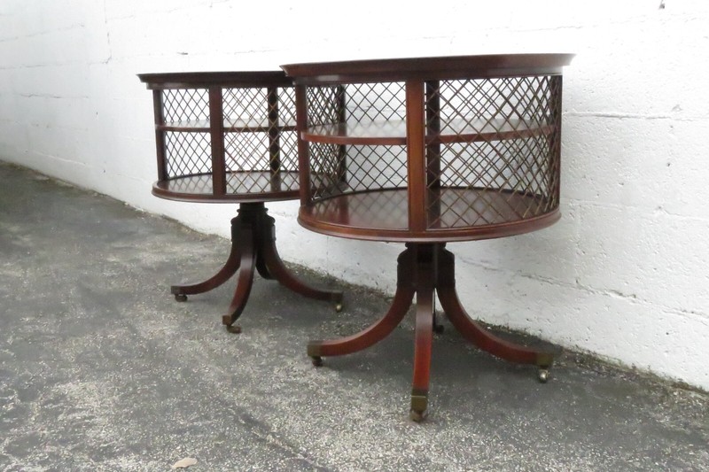 Grosfelds 1940s Flame Mahogany Side End Tables with Pull Out Tray a Pair 5266 gallery