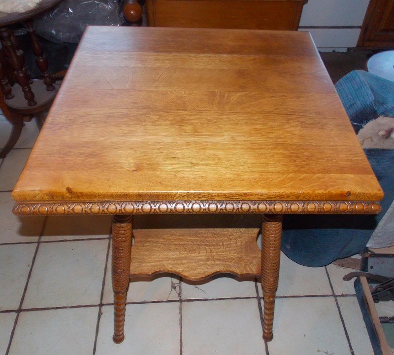 Solid Quartersawn Oak Carved Lamp Table / Parlor Table (PRT8)