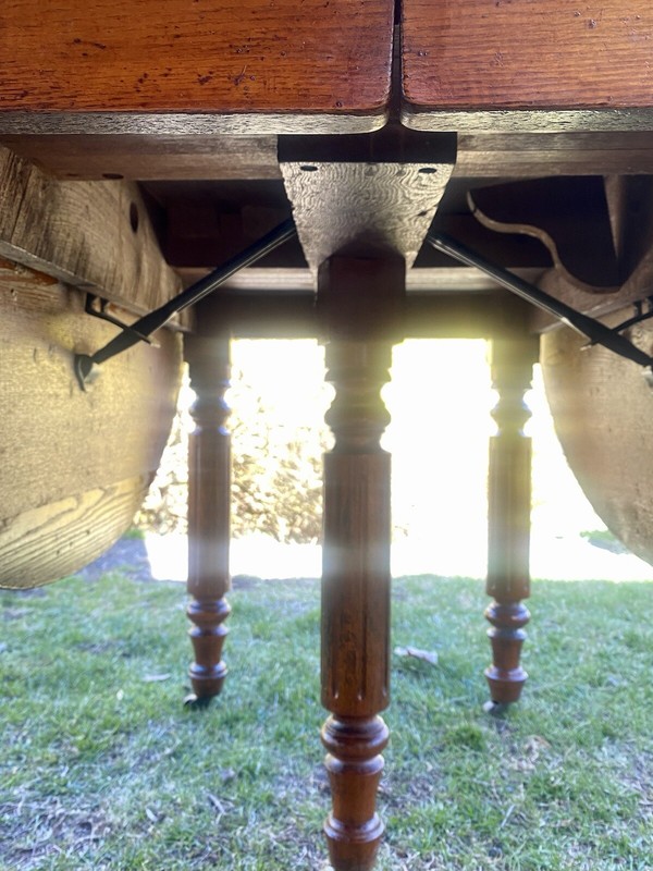Antique drop leaf table — LOCAL PICKUP ONLY gallery