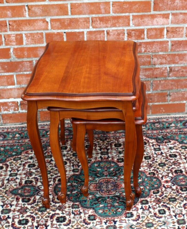 French Antique Maple Wood Louis XV Nesting Tables gallery