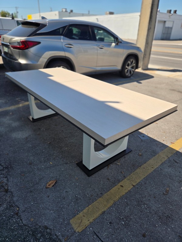 Holly Hunt Ring Dining Table gallery