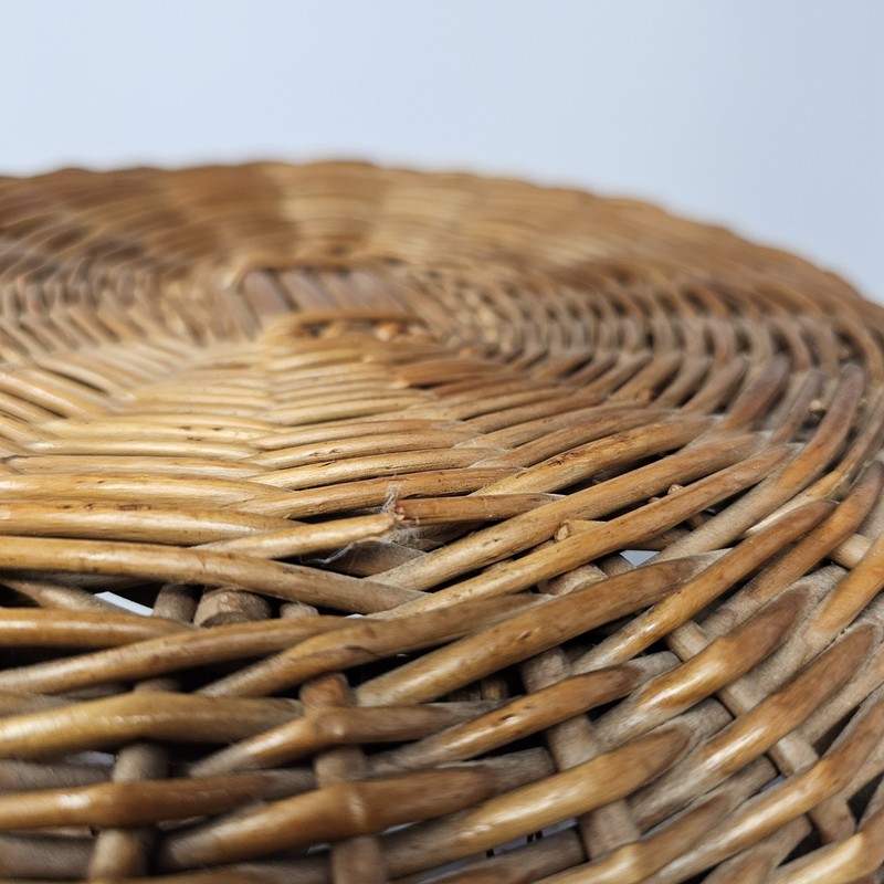 VTG WOVEN WICKER RATTAN PLANT STAND STOOL SMALL SIDE TABLE 13 In Tall 10.5 Wide gallery