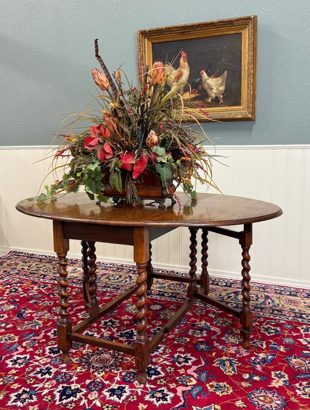 Antique English Large Table Drop Leaf Gateleg Barley Twist Oak Oval c. 1920-30s gallery
