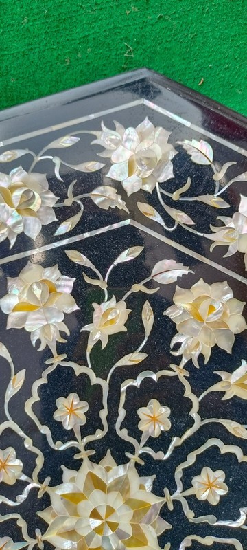 Luxury Marble Round Coffee Table Top Mother Of Pearl Inlay Stone With Floral Art gallery