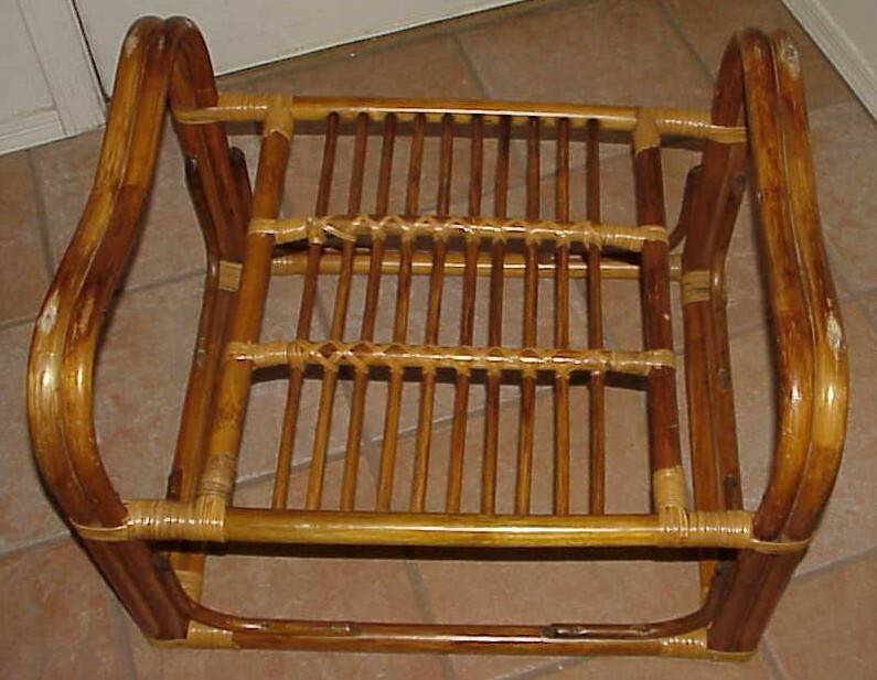 VINTAGE MID CENTURY 29" X 24" GLASS TOP BAMBOO ACCENT COFFEE TABLE W/SHELF gallery