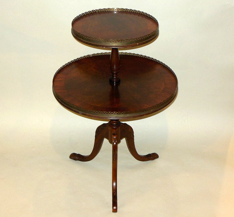 Antique 2 Tier DESSERT Dumbwaiter TABLE Shelf Flame Mahogany REGENCY