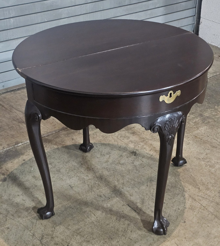 Kittinger Williamsburg Mahogany Hall Table Game Table CW 156 Claw & Ball gallery