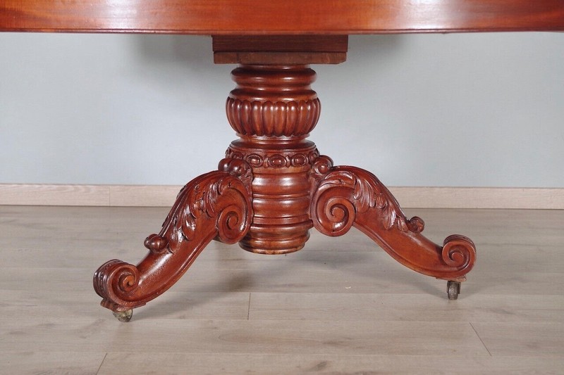 Important Louis-Philippe mahogany and walnut pedestal with center foot gallery
