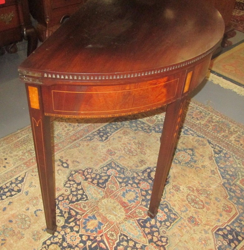 ANTIQUE FEDERAL MAHOGANY CARD TABLE W/BELLFLOWER INLAY & FLUTED EDGE OLD SURFACE gallery