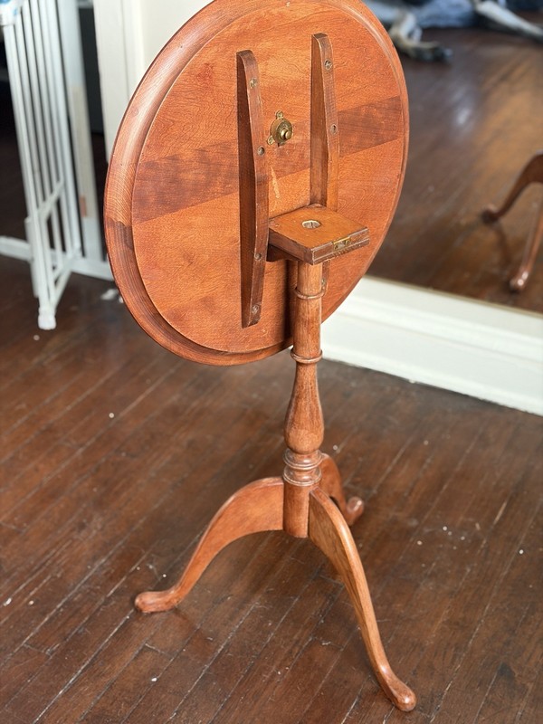 Antique Colonial-style cherry wood side table with original hardware & glass top gallery