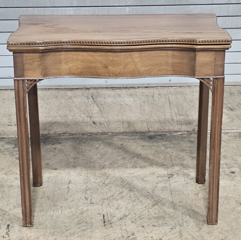 Kittinger Williamsburg Chippendale Style Mahogany Hall Table Game Table CW 3