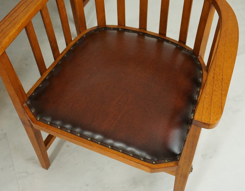 48 inch transitional Oak Corner Leg dining Kitchen table with 4 Chairs Set gallery