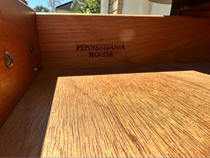 Pennsylvania House Cherry Queen Anne Console Sofa Table gallery