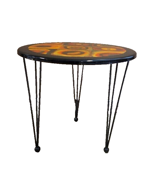 Wassily Kandinsky "Squares with Concentric Circles" Vintage Side Table C. 1980 gallery