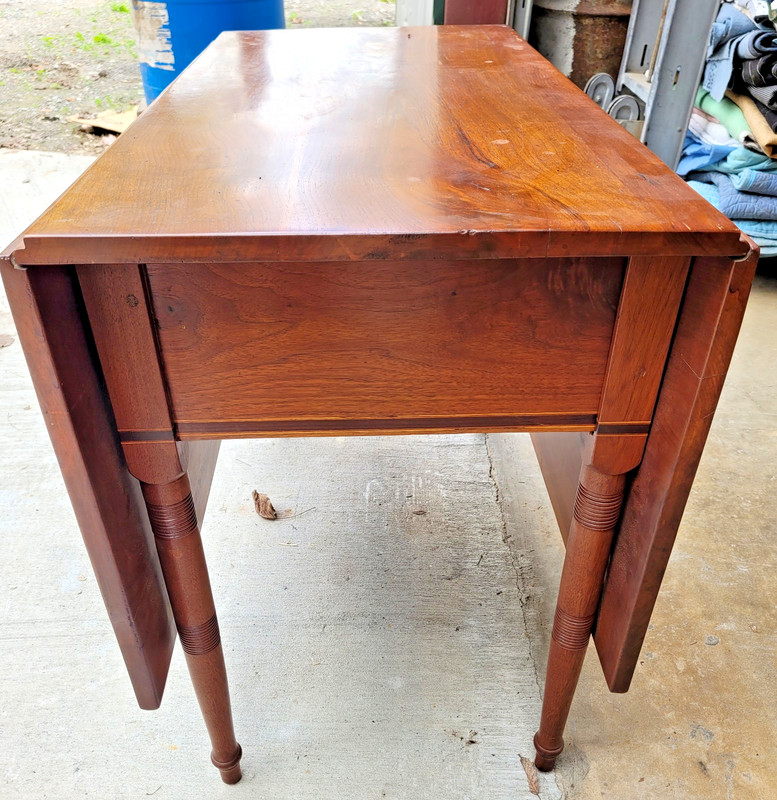 ANTIQUE SHERATON PERIOD WALNUT GATELEG TABLE WITH DRAWER gallery