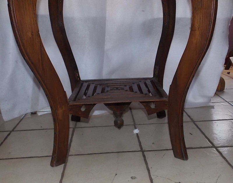Pine Folk Art Side Table / End Table / Lamp Table (RP-PRT131) gallery