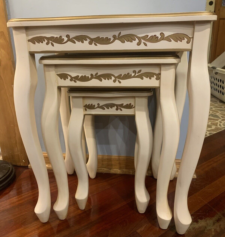 3 Piece Vintage Nesting Tables Cream & Gold Traditional Mid Century Modern gallery