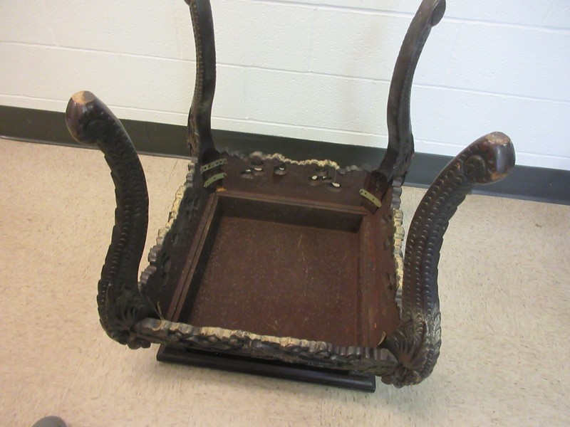 ORIENTAL TABLE STAND ORNATE ORIGINAL FINISH * TO RESTORE * Circa 1920-1940 gallery