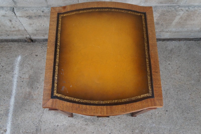 Mid Century Sheraton Style Mahogany Association Tooled Leather Top SideEnd Table gallery